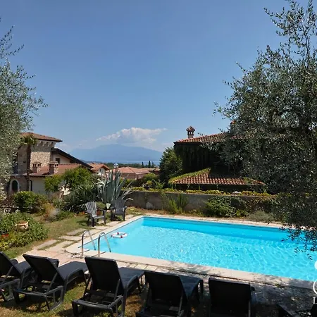 Solelago Exclusive